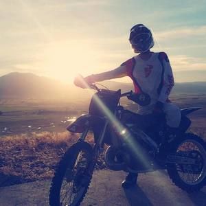 Meet your Posher, Ethan